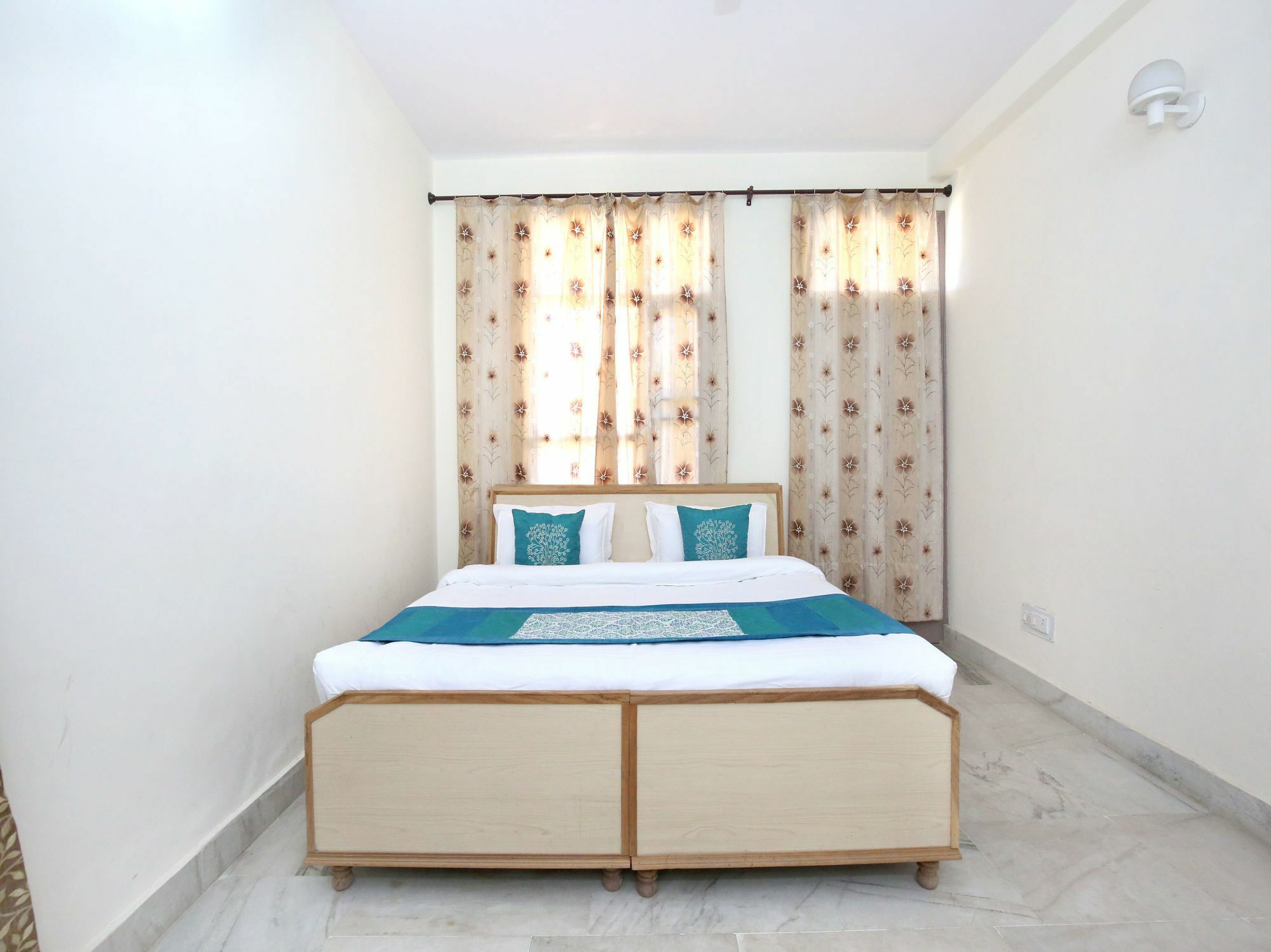 Elegant 3Bhk Abode In Shoghi, Shimla Apartment Exterior photo