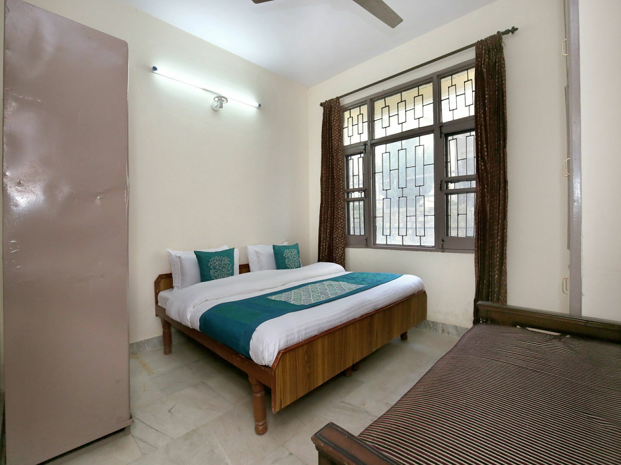 Elegant 3Bhk Abode In Shoghi, Shimla Apartment Exterior photo